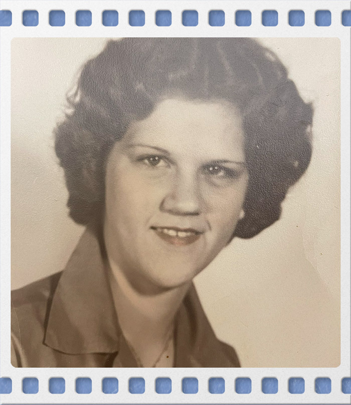 Janice Hart headshot